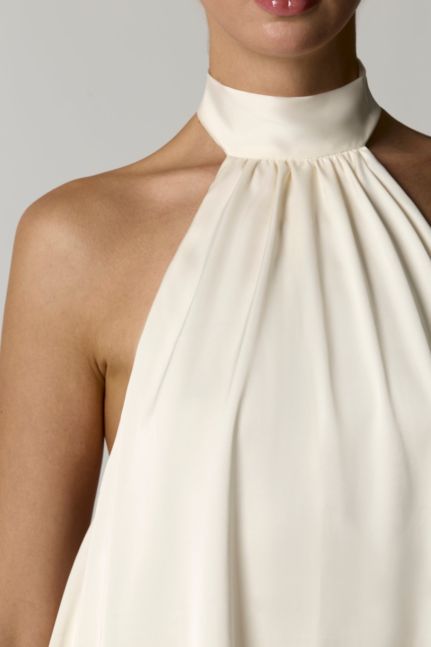 Dress tie Milk