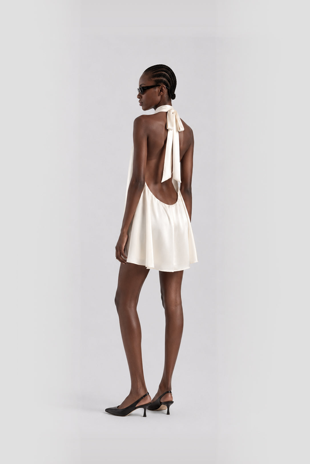 Dress tie Milk