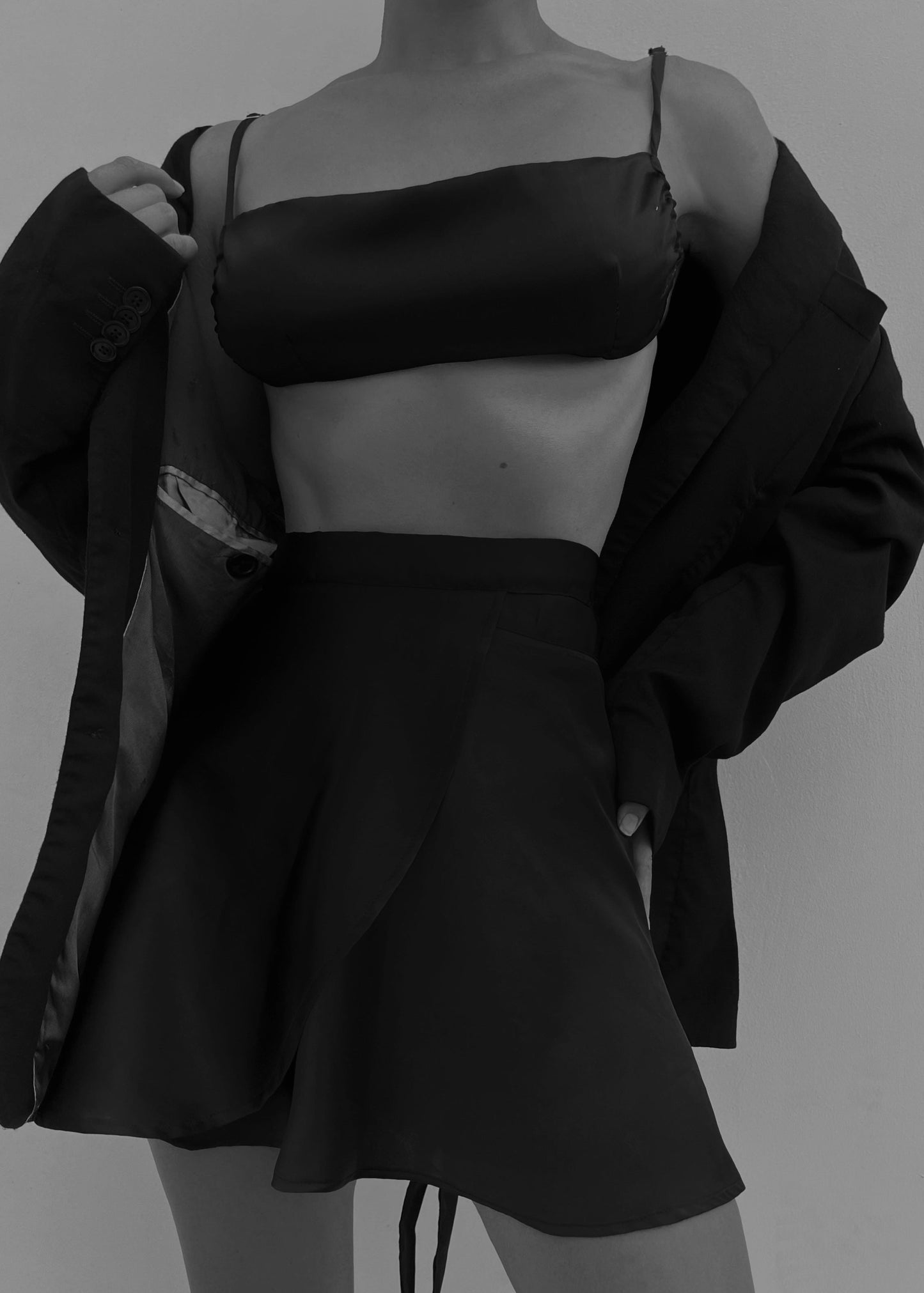 Bra line silk (for rent)