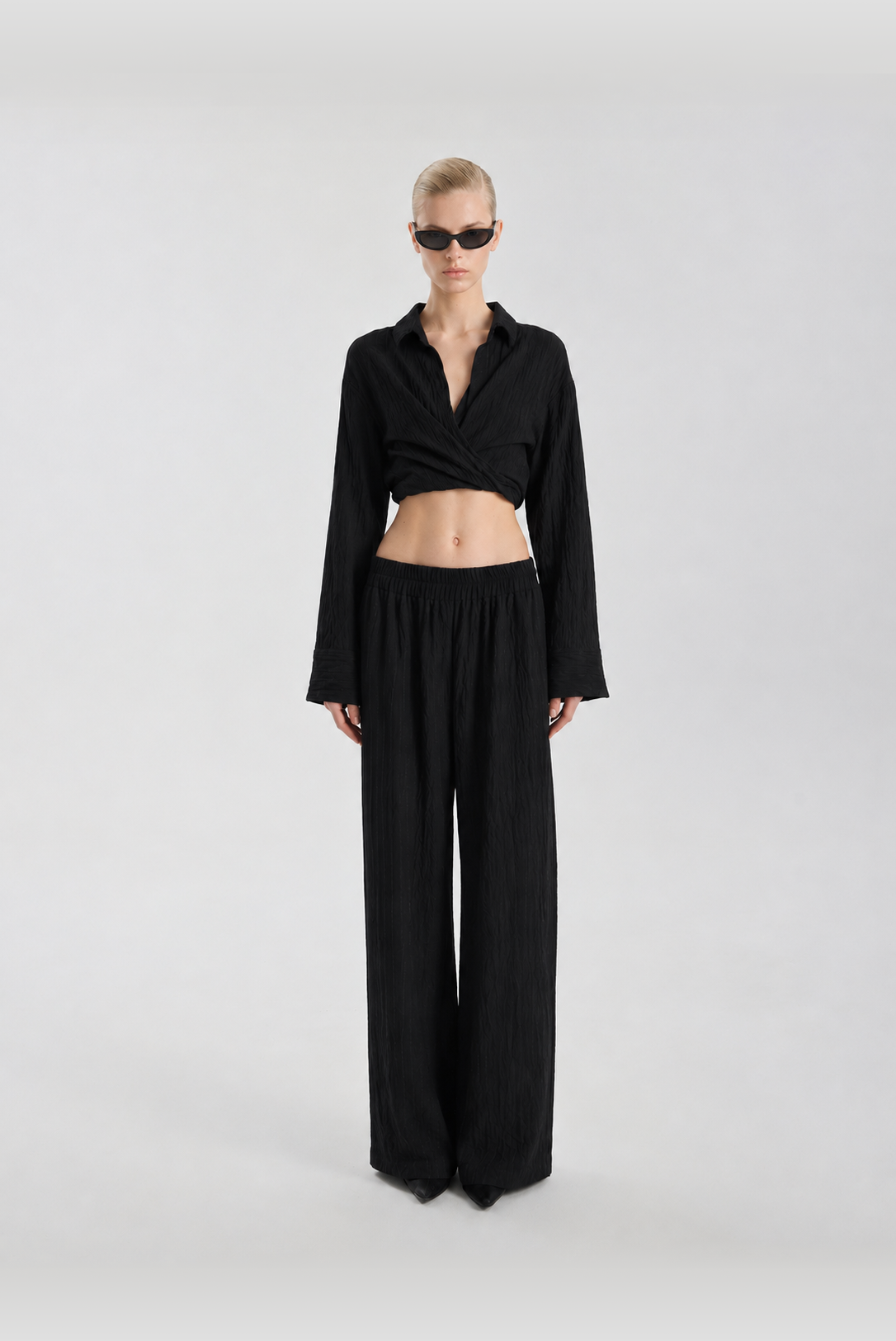 Linen suit in black 50% OFF