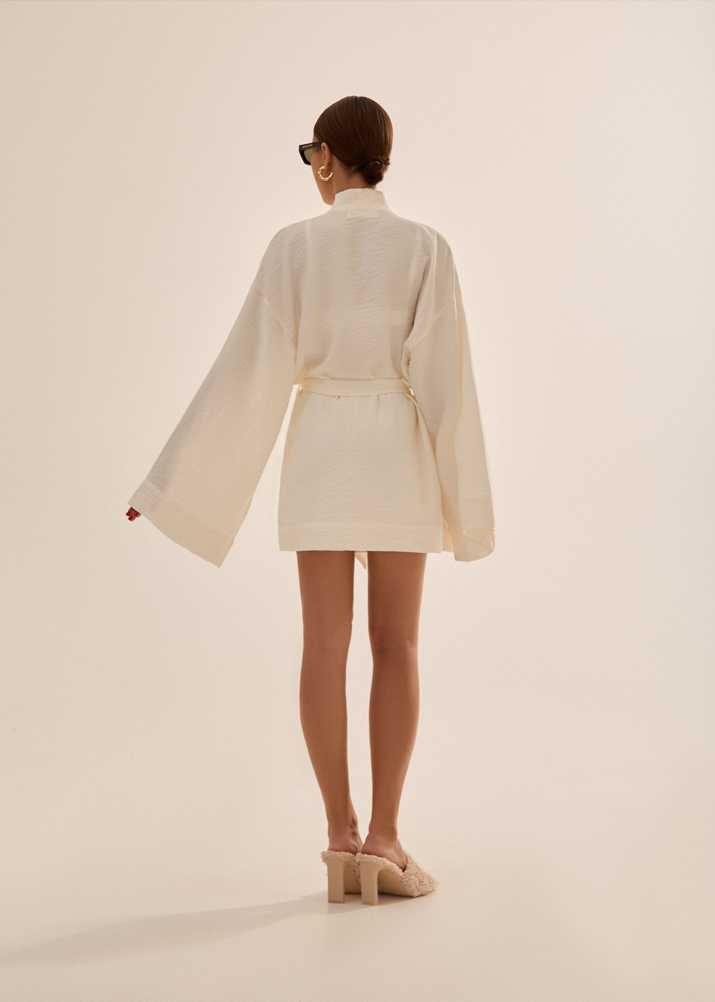 Short kimono linen