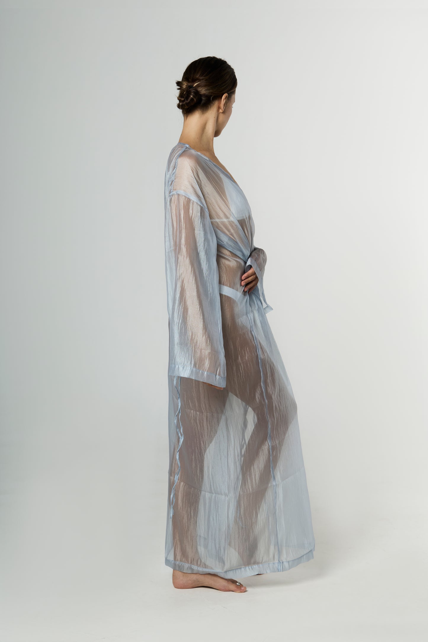 Kimono-dress veil