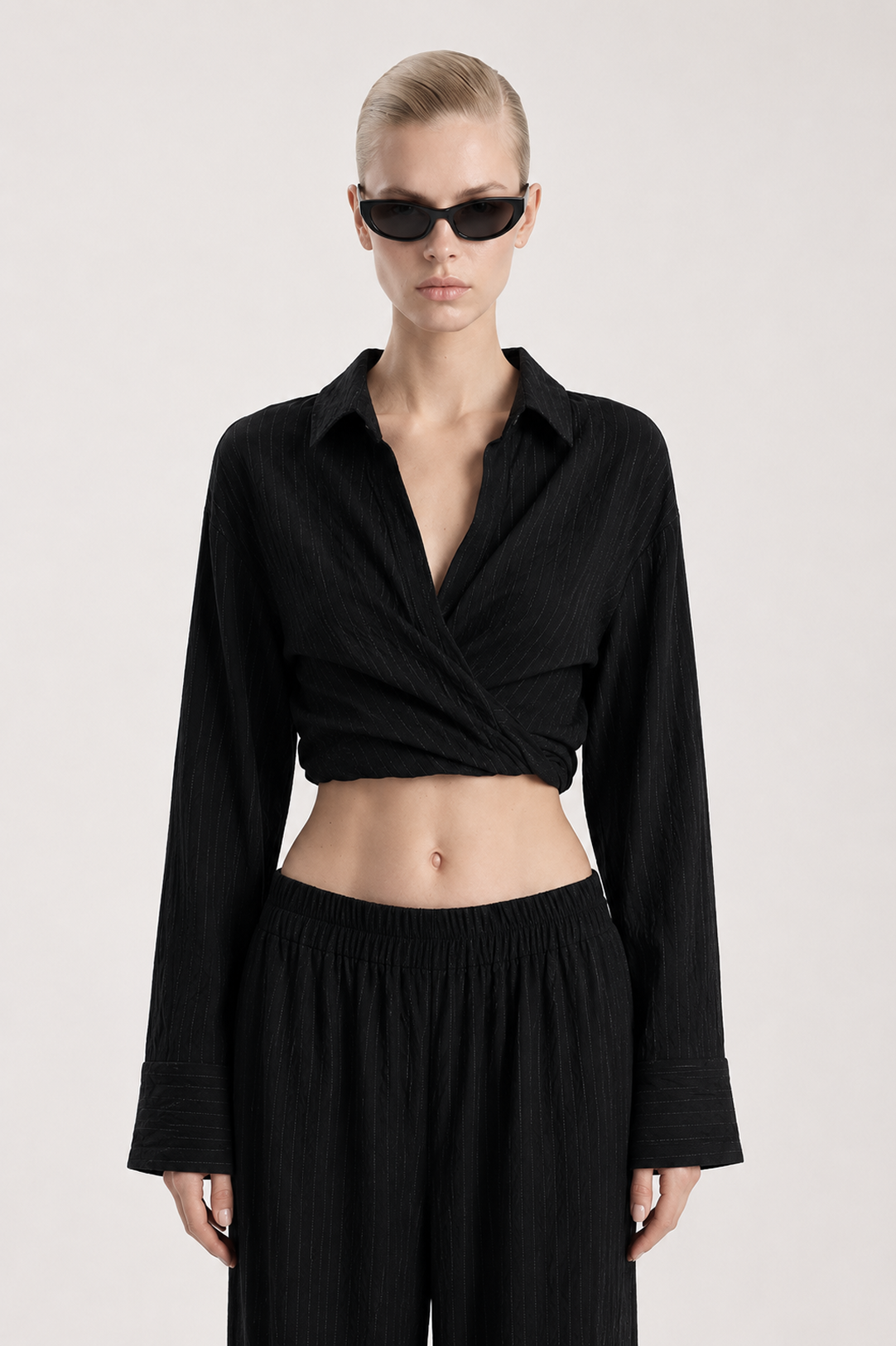 Linen suit in black 50% OFF