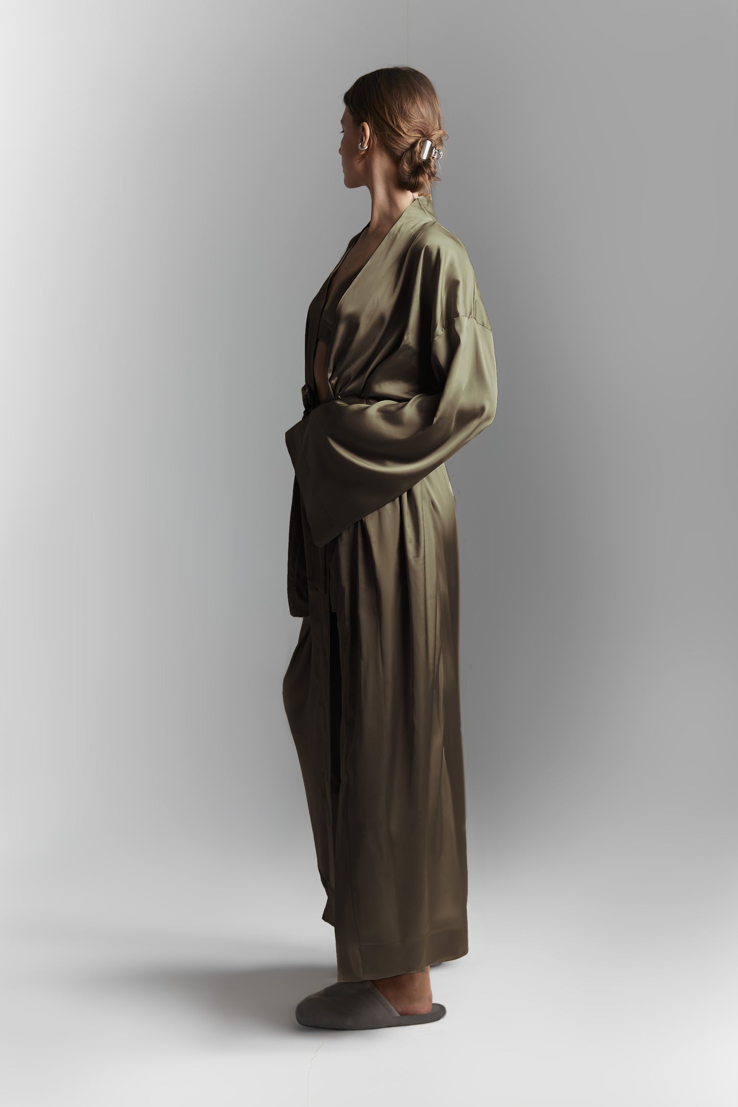 Long silk khaki kimono